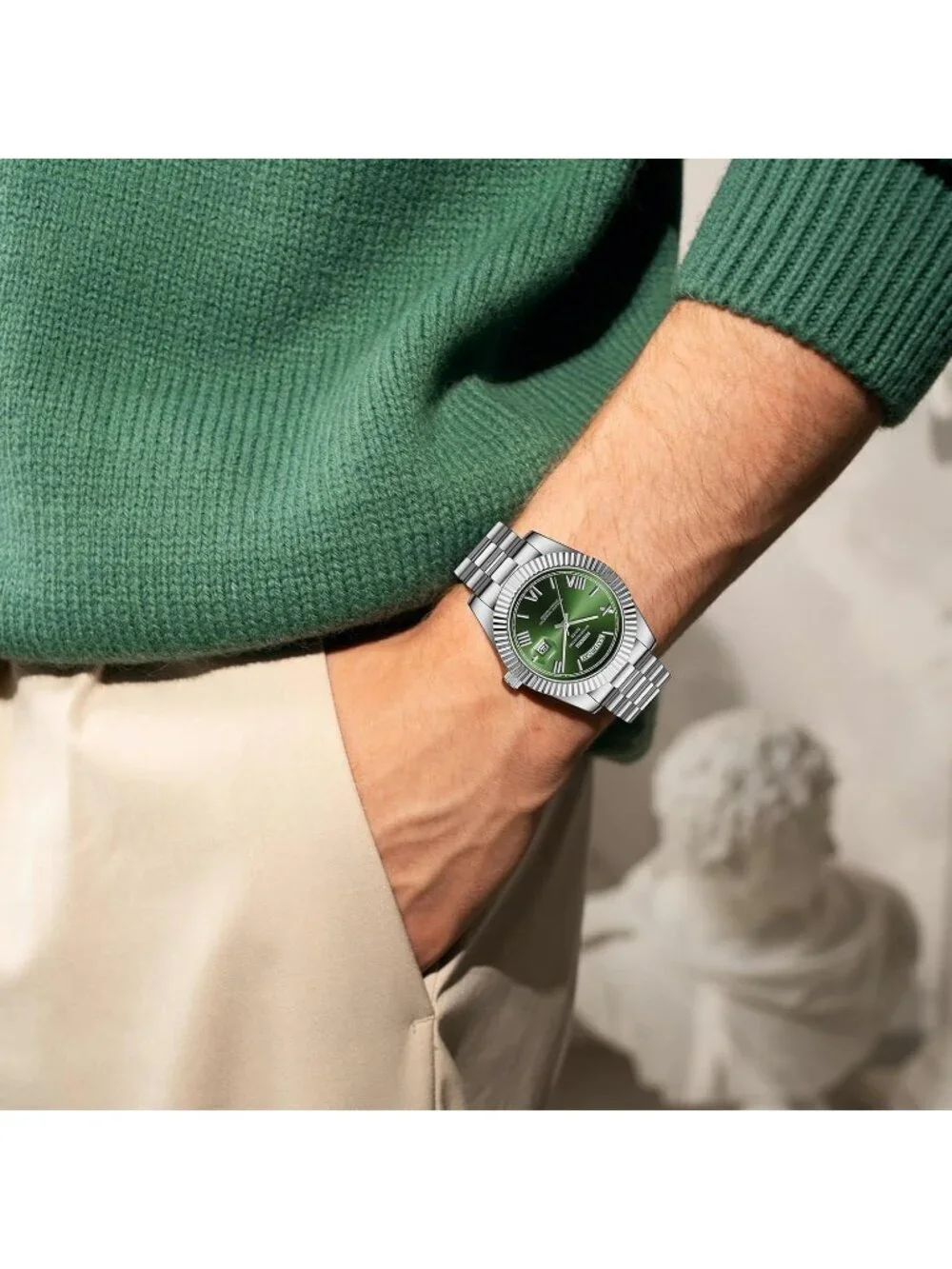 Nibosi Men's Silver Green Analog Quartz Stainless Waterproof Desiger Wrist Watch